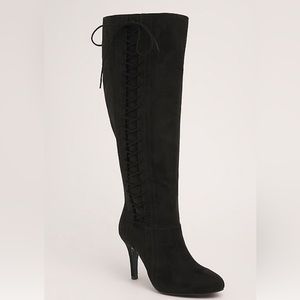 LACE UP SIDES HEEL BOOTS (WIDE WIDTH & WIDE CALF)